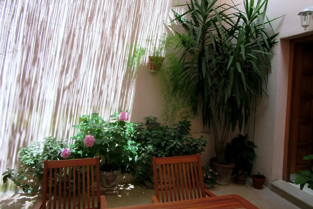 Dobra Apartments Trogir 0*,